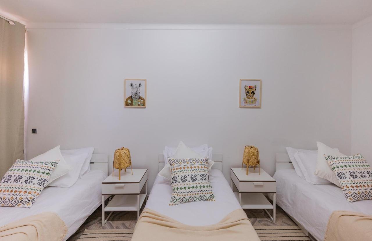 Zambujeira Do Mar 4-Bed House Perfect For Families & Friends Apartment Ngoại thất bức ảnh