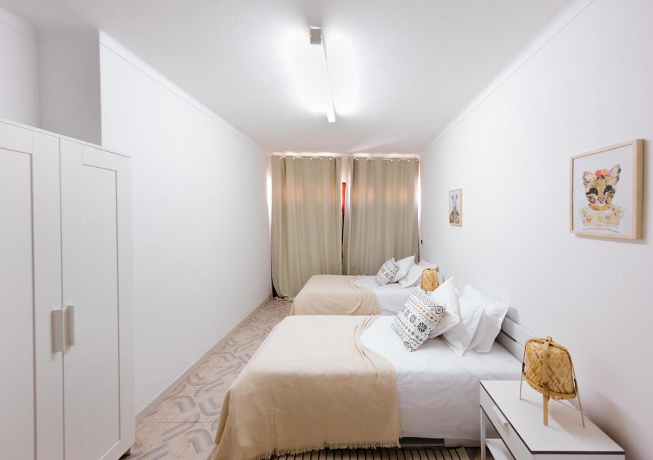 Zambujeira Do Mar 4-Bed House Perfect For Families & Friends Apartment Ngoại thất bức ảnh